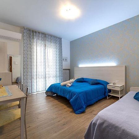 B&B Villa Montreux Ріміні Екстер'єр фото
