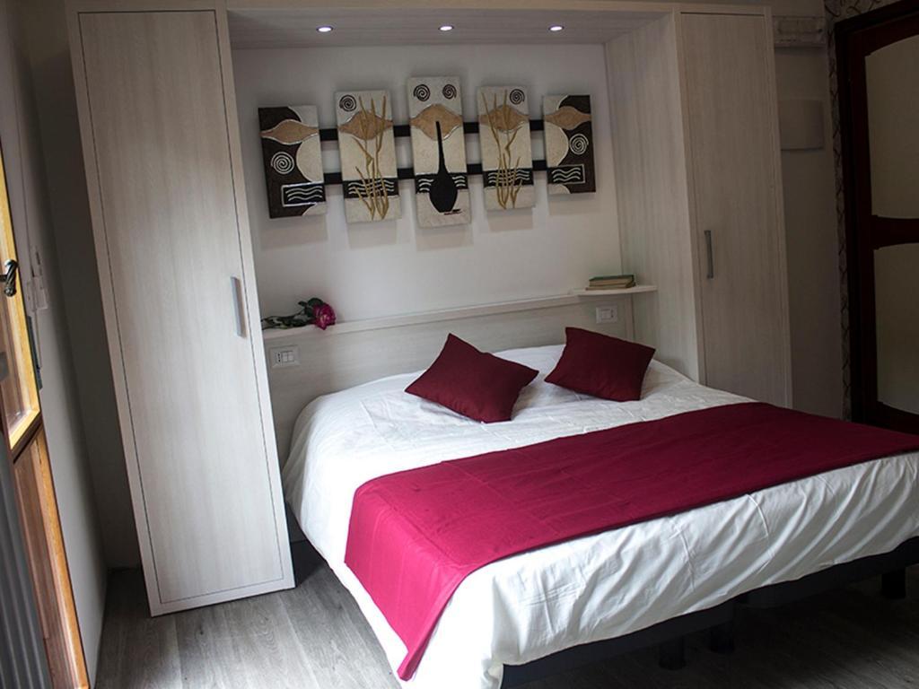 B&B Villa Montreux Ріміні Екстер'єр фото