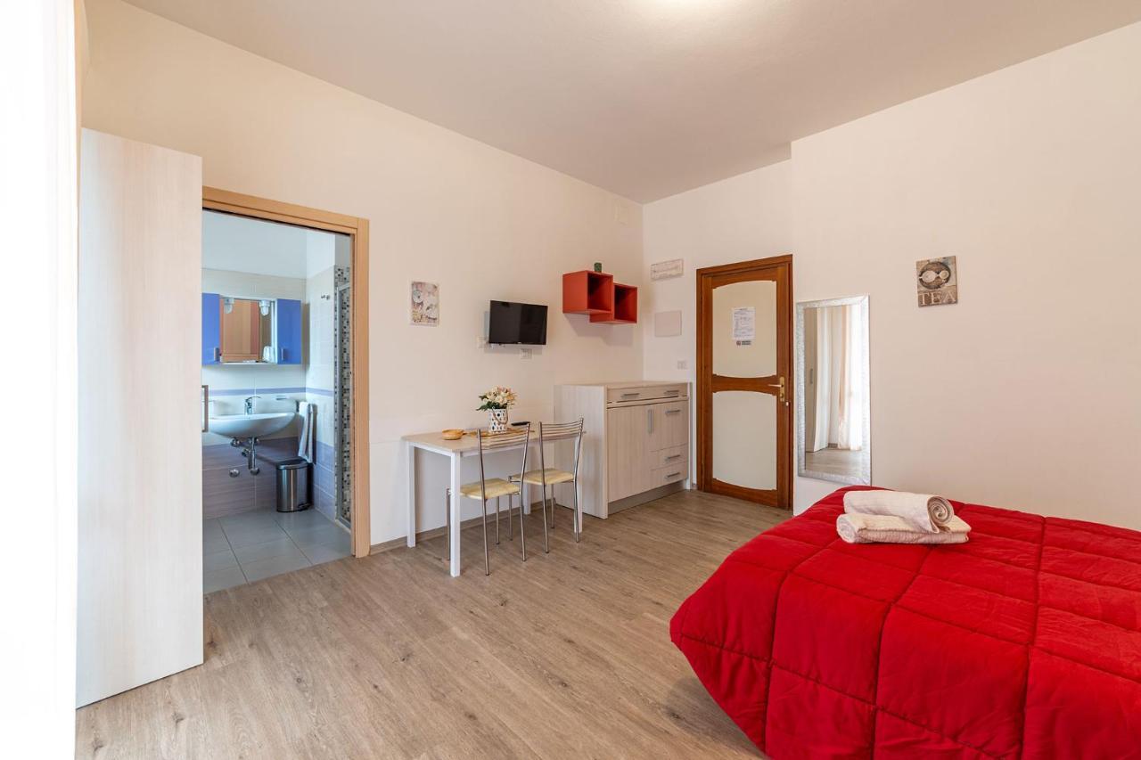 B&B Villa Montreux Ріміні Екстер'єр фото