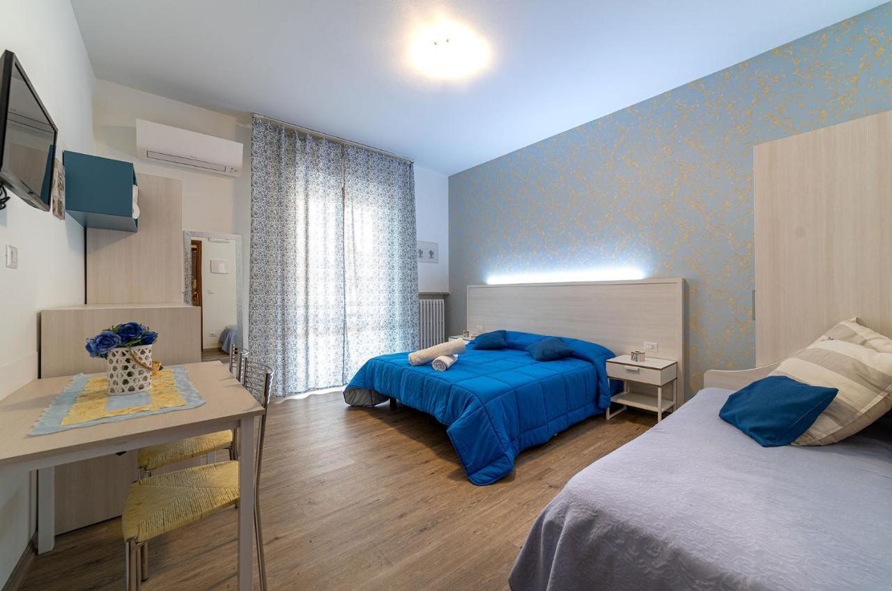 B&B Villa Montreux Ріміні Екстер'єр фото